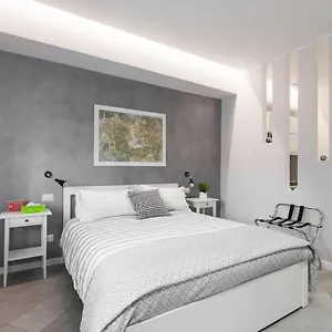 Interno 1 Roma Luxury Con Balcone Τσιαμπίνο