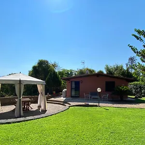 Villa La Casa Di Irene Nel Golf Club, Rome